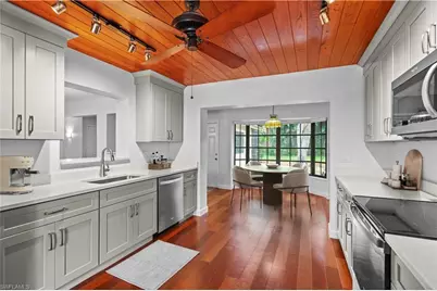 3209 W Riverside Dr, Fort Myers, FL 33901 - Photo 14