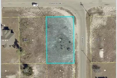 2701 40th St SW, Lehigh Acres, FL 33976 - Photo 4