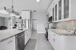 5221 SW 9th Pl, Cape Coral, FL 33914 - Photo 16