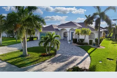 5221 SW 9th Pl, Cape Coral, FL 33914 - Photo 2
