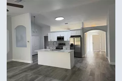 3025 NE 6th Pl, Cape Coral, FL 33909 - Photo 44