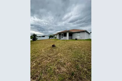 3025 NE 6th Pl, Cape Coral, FL 33909 - Photo 34