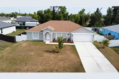 3025 NE 6th Pl, Cape Coral, FL 33909 - Photo 1