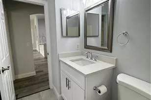 3025 NE 6th Pl, Cape Coral, FL 33909 - Photo 30