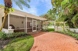 1207 Canterbury Dr, Fort Myers, FL 33901 - Photo 26