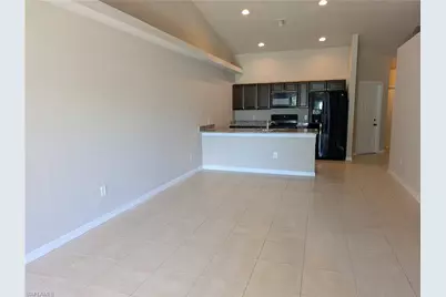 4720 SE 4th Pl, Cape Coral, FL 33904 - Photo 4