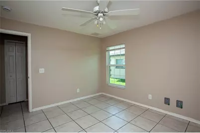 626 SE 13th Pl, Cape Coral, FL 33990 - Photo 10