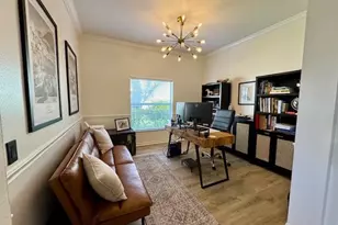 2430 Verdmont Ct, Cape Coral, FL 33991 - Photo 10