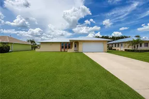 143 SE 29th St, Cape Coral, FL 33904 - Photo 1