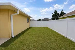 143 SE 29th St, Cape Coral, FL 33904 - Photo 12
