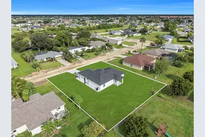 1909 NE 19th Pl, Cape Coral, FL 33909 - Photo 26