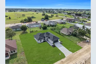 1909 NE 19th Pl, Cape Coral, FL 33909 - Photo 18