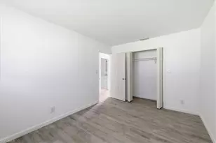 6106 Island Park Ct, Fort Myers, FL 33908 - Photo 12