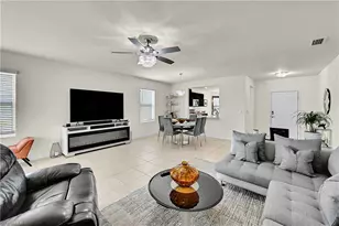 1616 NE 6th Pl, Cape Coral, FL 33909 - Photo 14