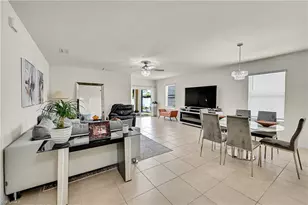 1616 NE 6th Pl, Cape Coral, FL 33909 - Photo 8