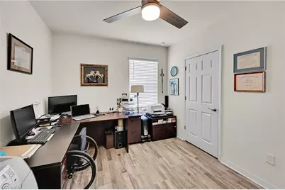 1616 NE 6th Pl, Cape Coral, FL 33909 - Photo 24