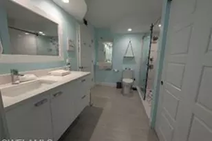 2111 Barkeley Ln, Fort Myers, FL 33907 - Photo 26