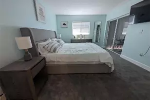 2111 Barkeley Ln, Fort Myers, FL 33907 - Photo 18