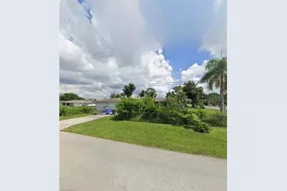 3735 Kelly St, Fort Myers, FL 33901 - Photo 1