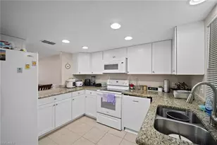1239 SE 23rd Pl, Cape Coral, FL 33990 - Photo 12