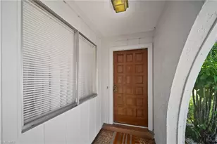 1239 SE 23rd Pl, Cape Coral, FL 33990 - Photo 16
