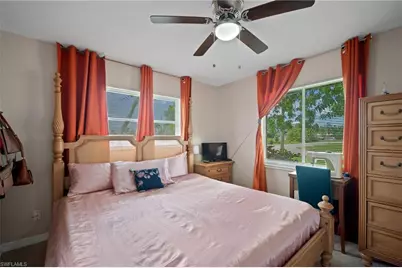 1239 SE 23rd Pl #1, Cape Coral, FL 33990 - Photo 8
