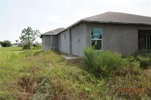 3931 NE 12th Ave, Cape Coral, FL 33909 - Photo 10