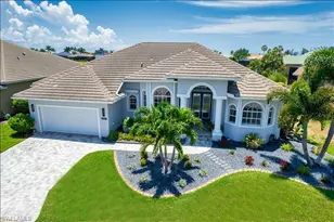 8625 Southwind Bay Cir, Fort Myers, FL 33908 - Photo 2