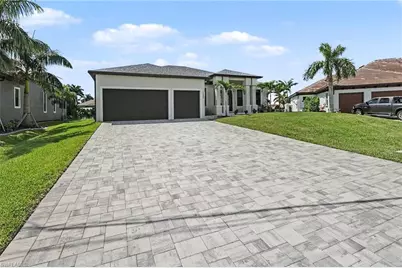 1250 NW 38th Pl, Cape Coral, FL 33993 - Photo 2