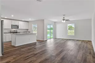 844 Gen D Macarthur Ave, Labelle, FL 33935 - Photo 4