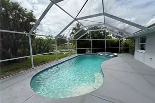 2401 Fisher Ct, Lehigh Acres, FL 33936 - Photo 16