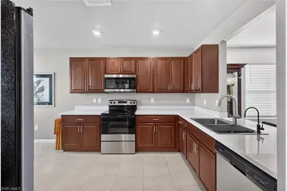 1706 NW 30th Ln, Cape Coral, FL 33993 - Photo 12