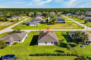 1706 NW 30th Ln, Cape Coral, FL 33993 - Photo 28