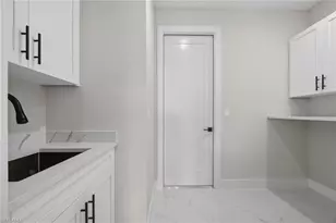 2015 NW 21st St, Cape Coral, FL 33993 - Photo 20