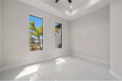 2015 NW 21st St, Cape Coral, FL 33993 - Photo 36