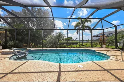 20844 Castle Pines Ct, North Fort Myers, FL 33917 - Photo 2