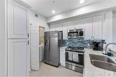 13180 Bella Casa Cir #379, Fort Myers, FL 33966 - Photo 4