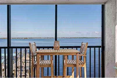 2711 First St #304, Fort Myers, FL 33916 - Photo 4