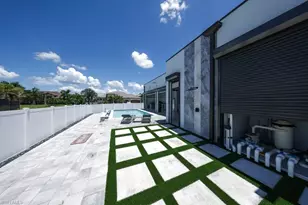 910 NW 38th Ave, Cape Coral, FL 33993 - Photo 4