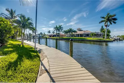148 SW 38th Ter, Cape Coral, FL 33914 - Photo 42