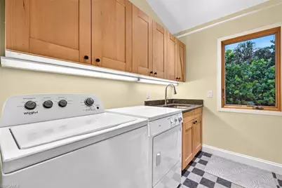6425 Pine Ave, Sanibel, FL 33957 - Photo 42
