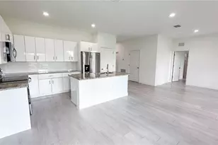 2007 Inglewood Cir, Labelle, FL 33935 - Photo 8