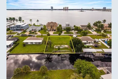 116 E North Shore Ave, North Fort Myers, FL 33917 - Photo 10
