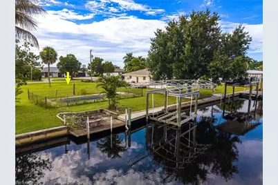 116 E North Shore Ave, North Fort Myers, FL 33917 - Photo 4
