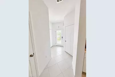 2884 Citrus St, Naples, FL 34120 - Photo 8