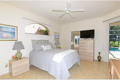 14856 Crescent Cove Dr, Fort Myers, FL 33908 - Photo 18