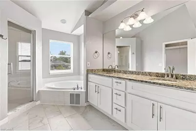 1014 SW 15th Ave, Cape Coral, FL 33991 - Photo 24