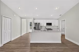 424 NW 17th Pl, Cape Coral, FL 33993 - Photo 12