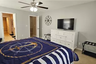 1923 SW 26th St, Cape Coral, FL 33914 - Photo 24