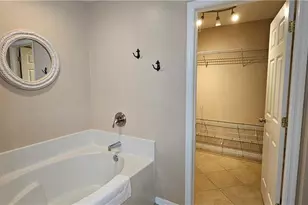 1923 SW 26th St, Cape Coral, FL 33914 - Photo 20